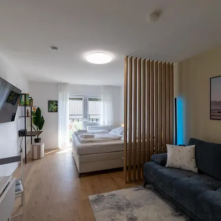 Apartment Lovely Nest - City, Kitchen, Parking, Up To 4 People